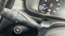 Volvo Xc40 1.5 T3 [163] R DESIGN 5dr Geartronic Petrol Estate